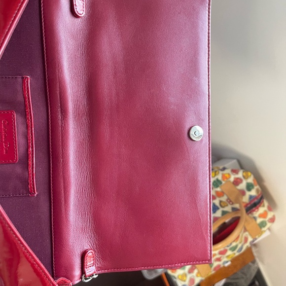 Dior Red Quilted Clutch with Iconic Cannage Pattern - Picture 4 of 10